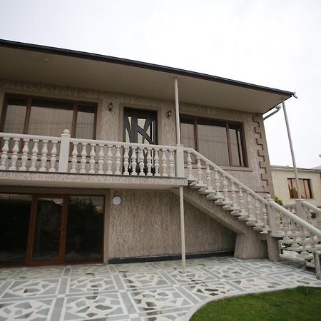 Guest House Nikola Zugdidi Kültér fotó
