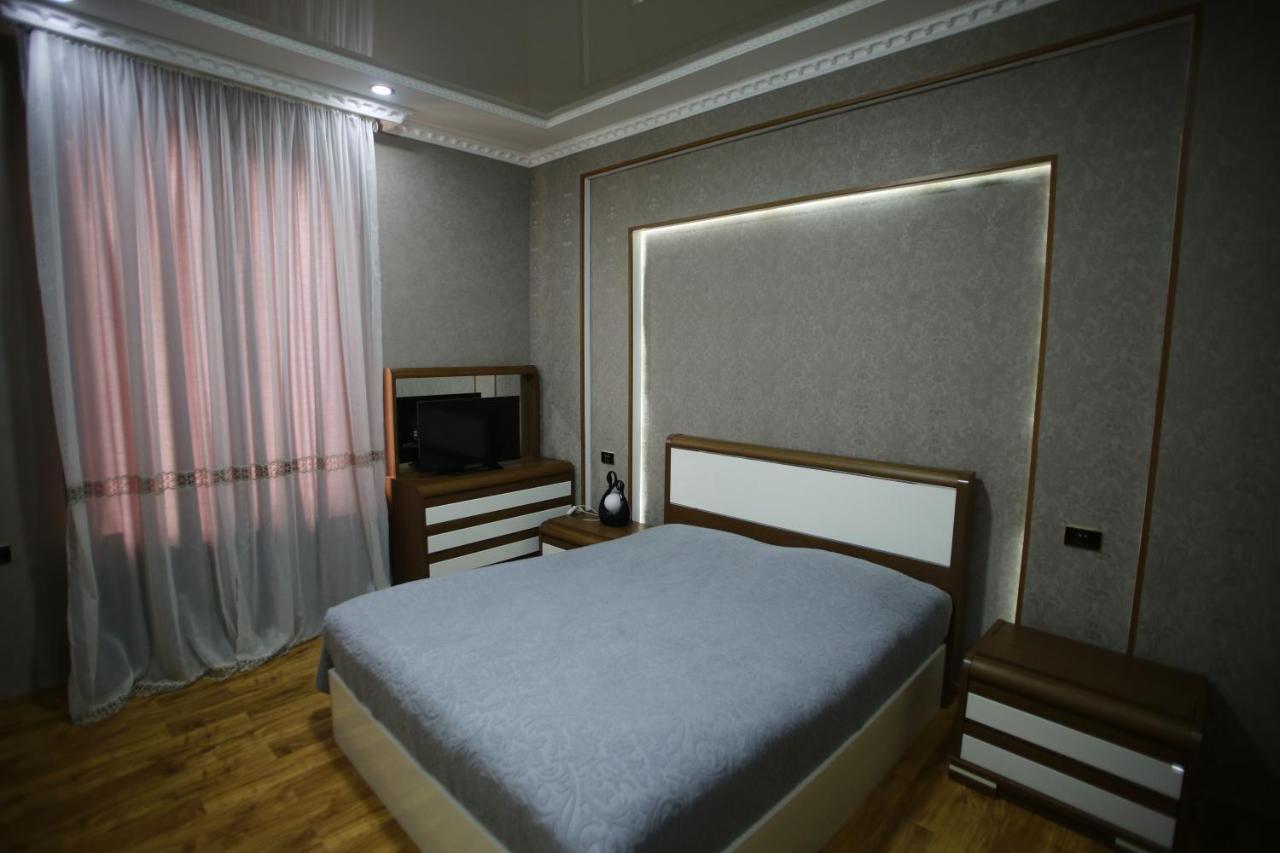 Guest House Nikola Zugdidi Kültér fotó