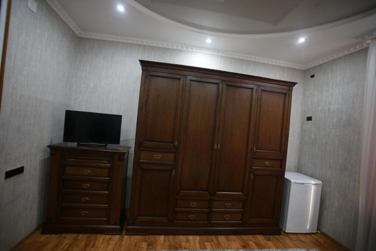 Guest House Nikola Zugdidi Kültér fotó